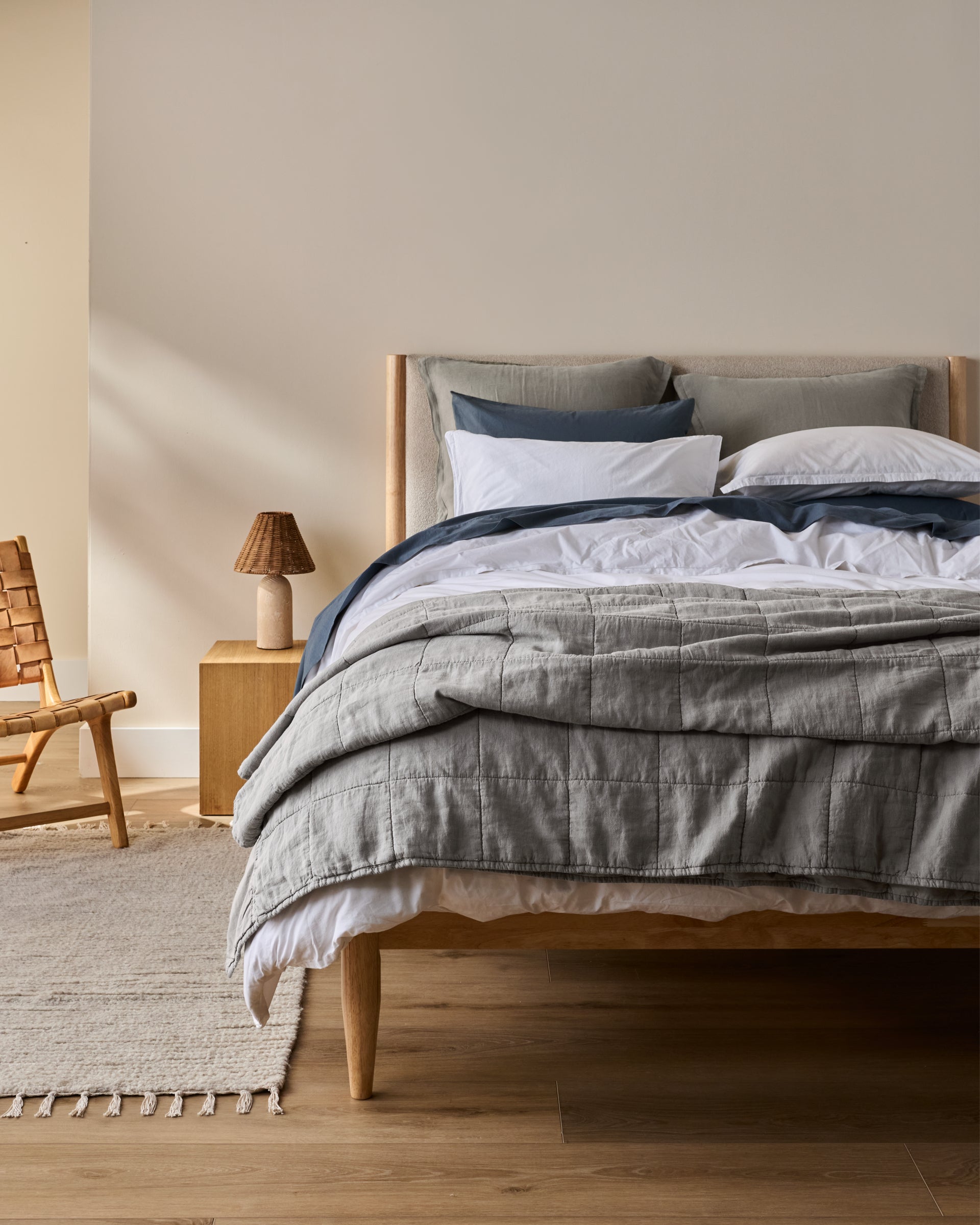 Linen Euro Sham (Pebble)