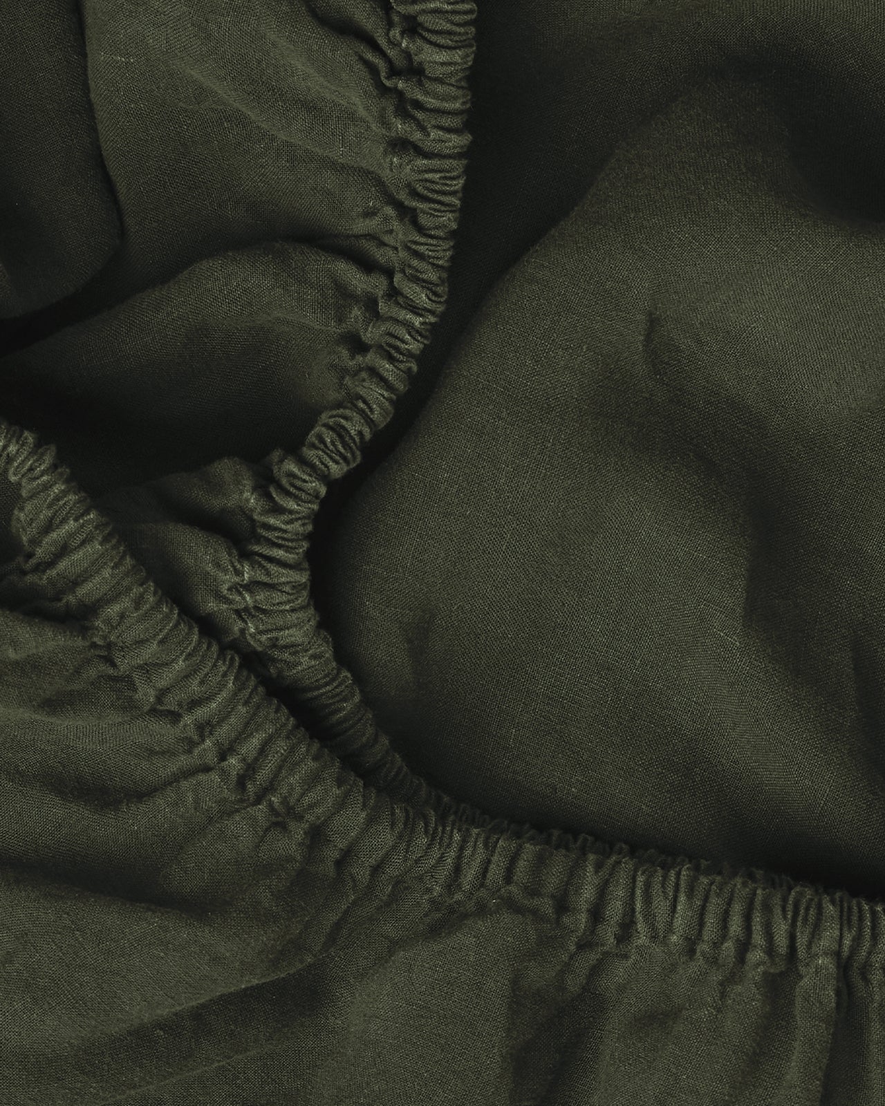 Linen Fitted Sheet (Evergreen)