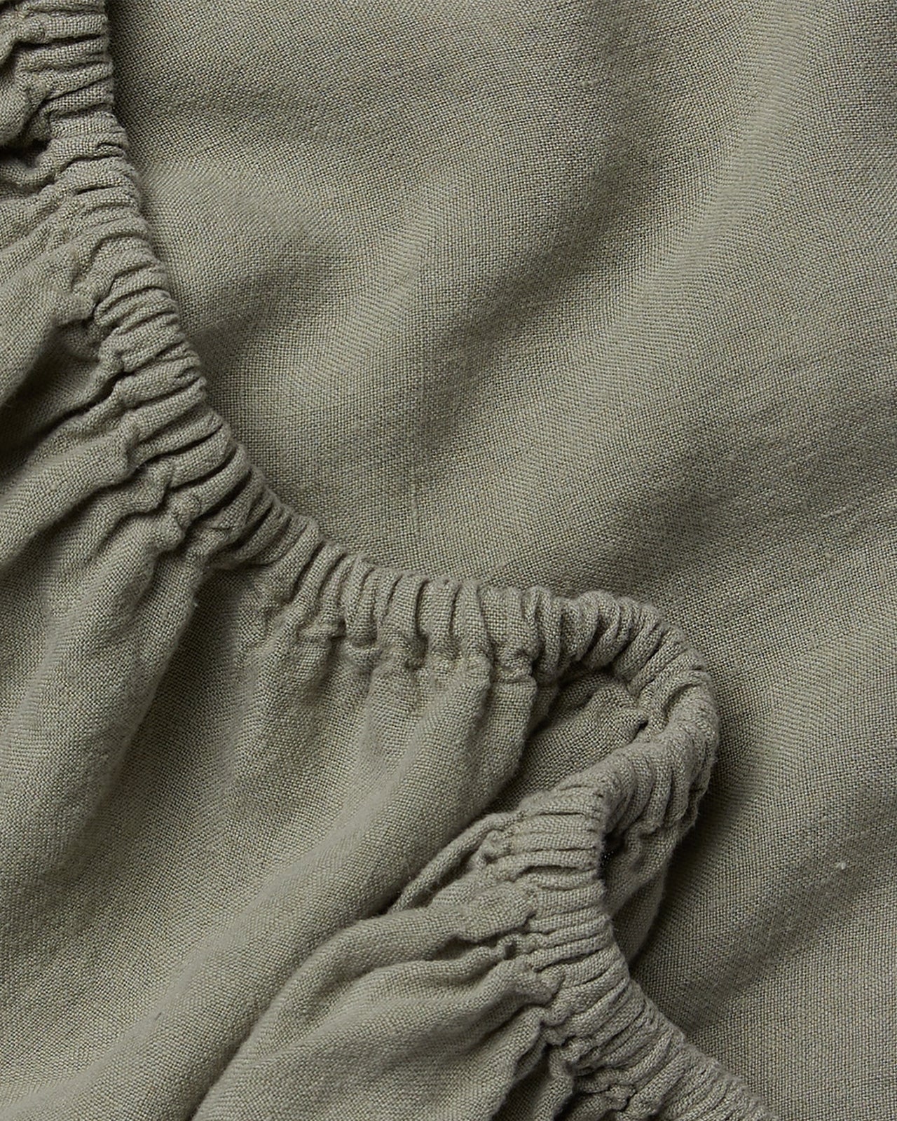 Linen Fitted Sheet (Moss)