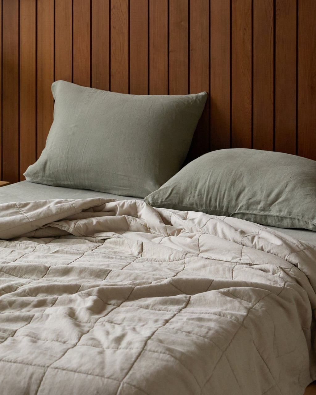 Linen Fitted Sheet (Moss)