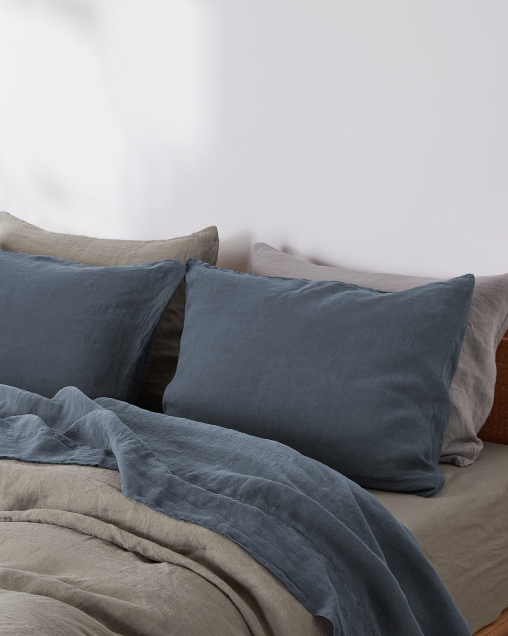 Linen Pillowcase Set (Dusk)
