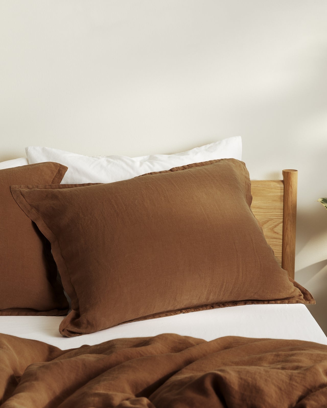 Linen Sham Set (Tobacco)