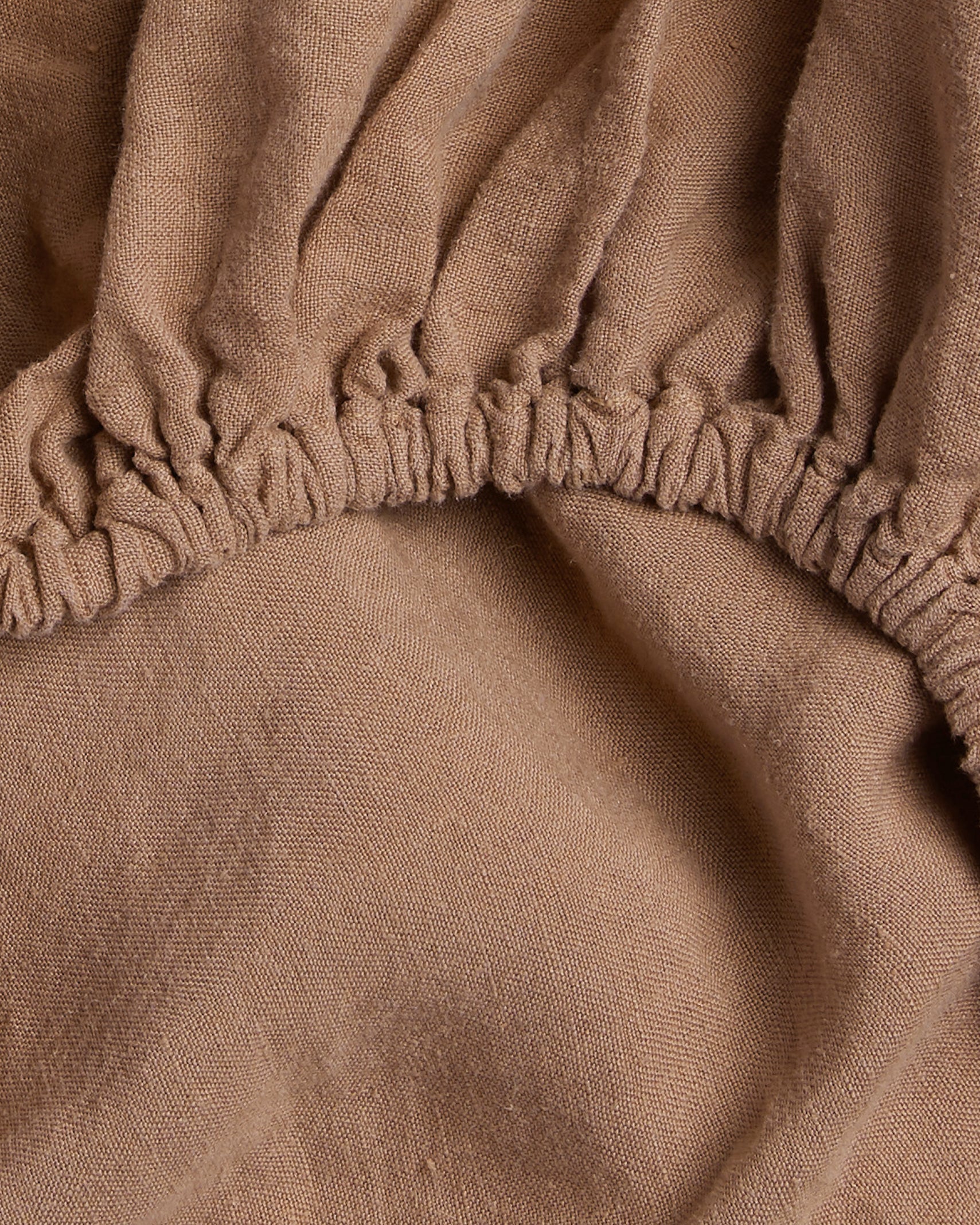 Linen Fitted Sheet (Adobe)