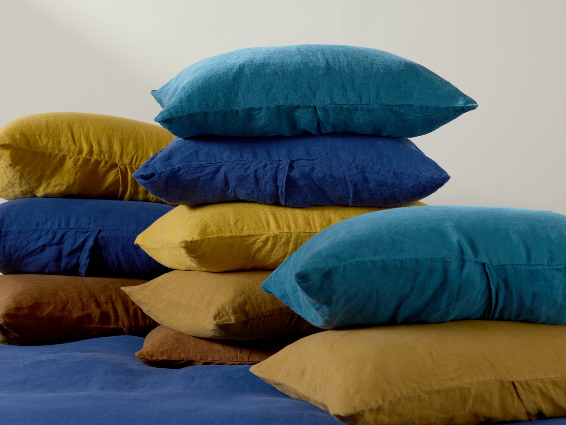 Linen Fitted Sheet - FINAL SALE (Peacock)