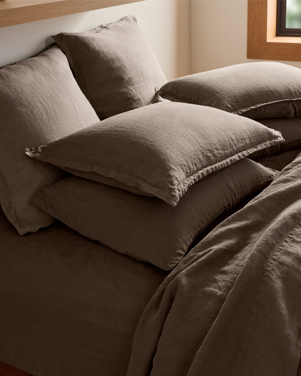 Linen Sham Set (Warm Grey)