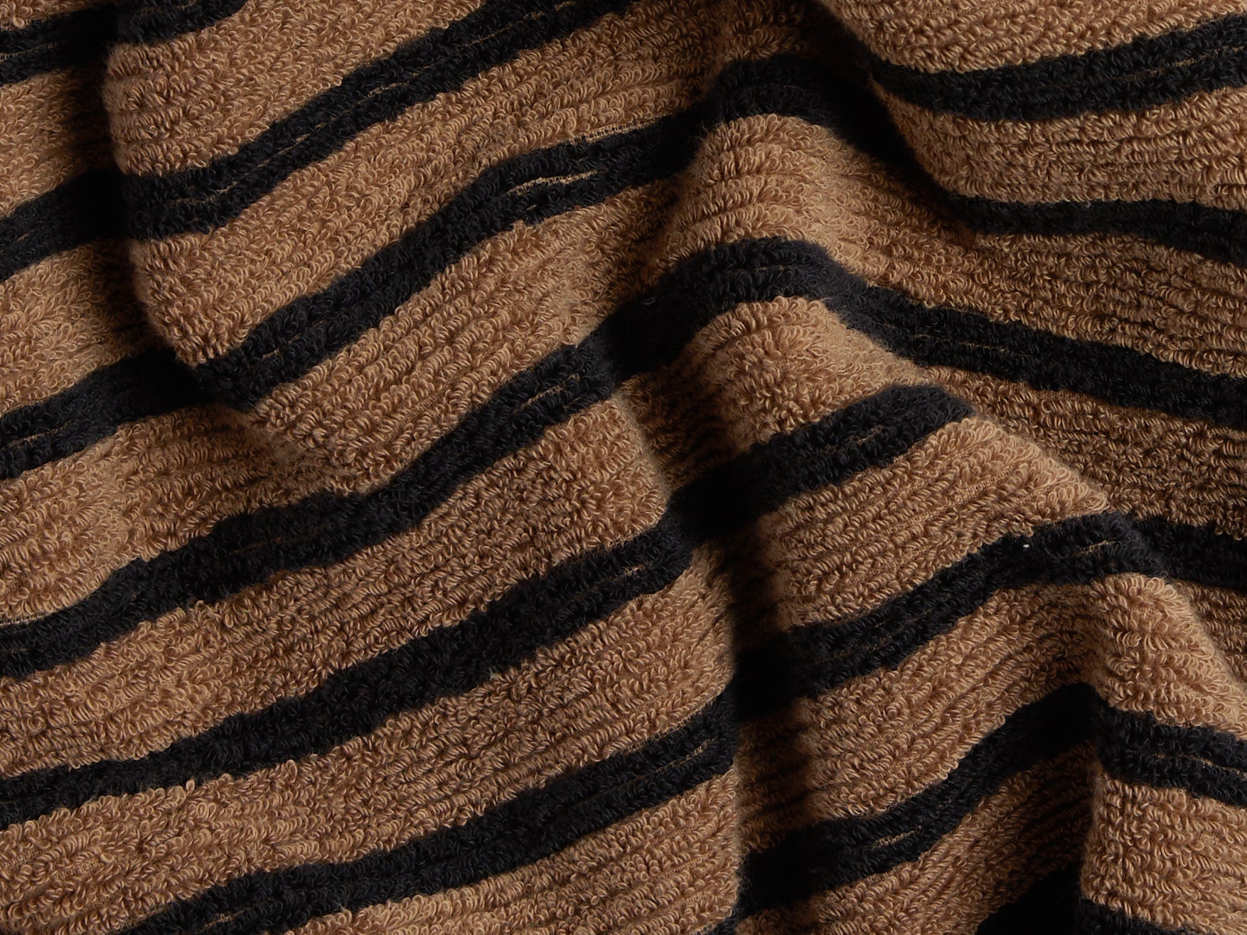 2+2 Organic Resort Stripe Bath Bundle - Camel with Soft Black